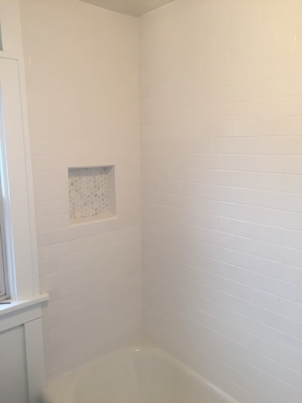 Photo - 409 W 7th St