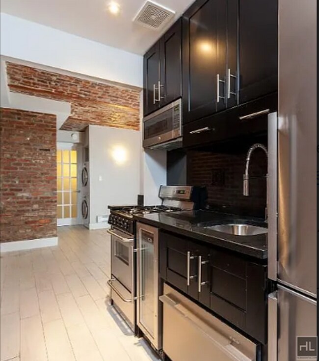 Photo - East 18th Street Unit C4