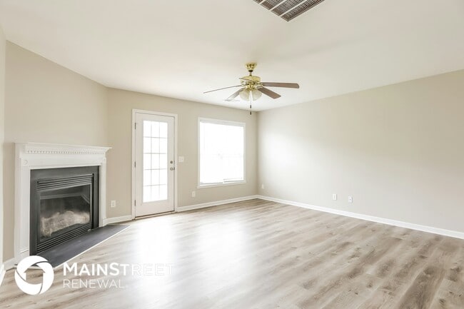 Photo - 1148 Langston Dr