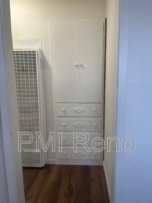 Photo - 614 Kuenzli St Unit B