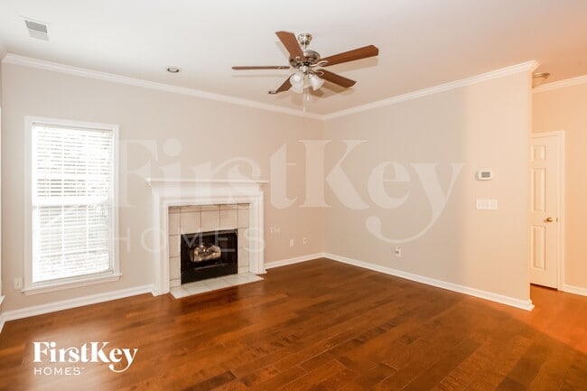 Photo - 10444 Henbane Ct