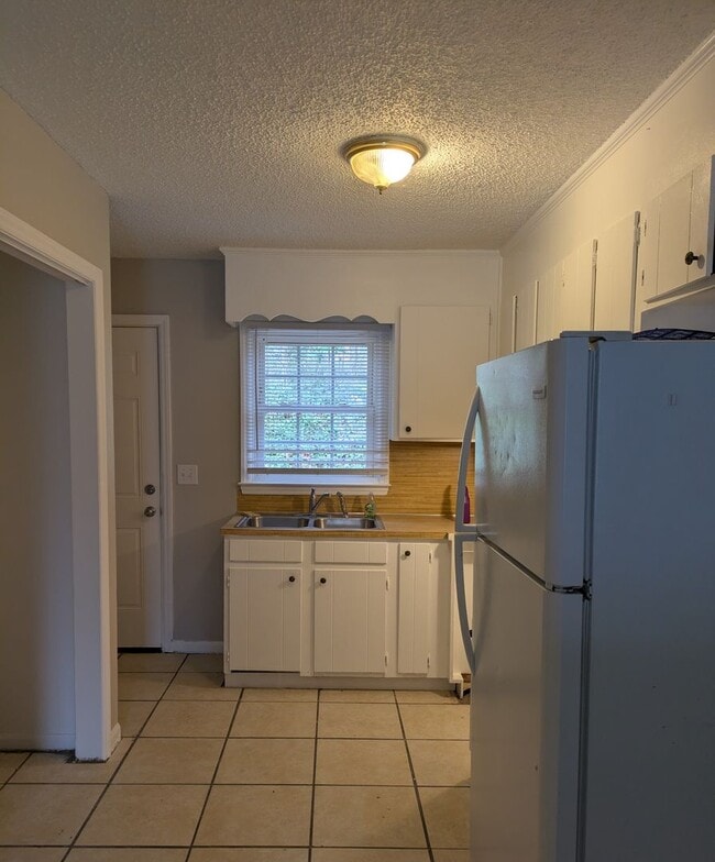 Photo - 211 8th Ave Dr SE Unidad Apt.2