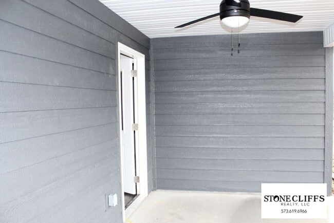 Photo - Luxurious 1 bed, 1 bath Duplex