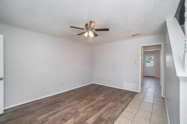 Photo - 3301 Aurora St Unit B