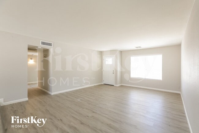 Photo - 4564 W Onyx Ave