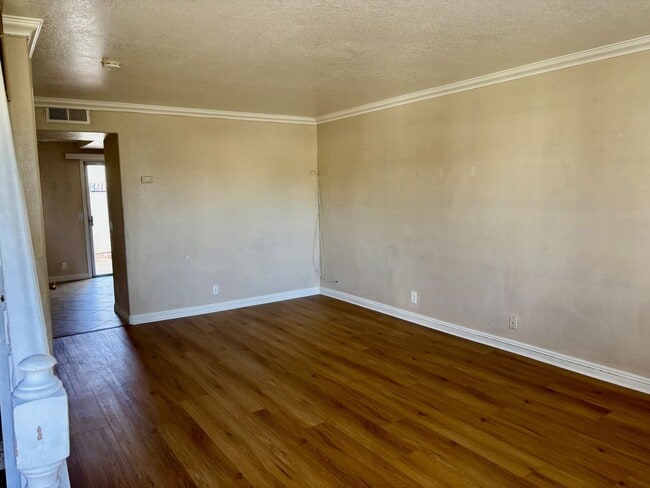 Photo - 5640 Riverside Dr