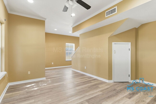 Photo - 103 Earle Taylor Ln