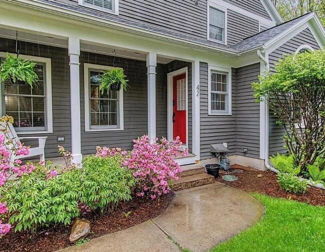 42 Cardinal Way