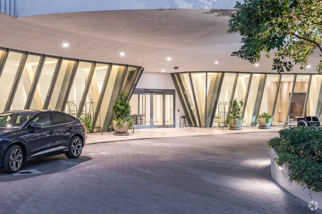 Valet en la entrada - Park Grove