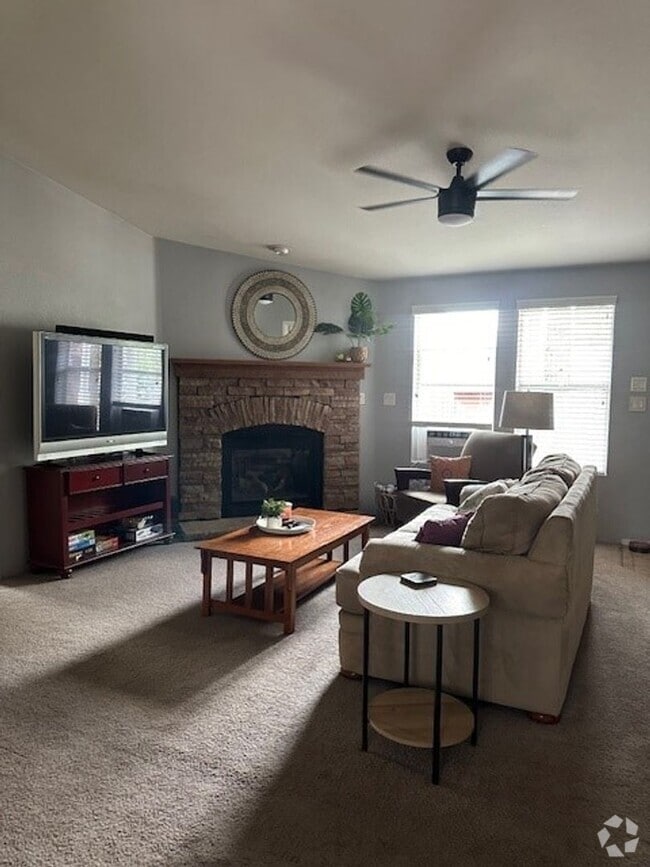 Building Photo - Fully Furnished 3-Bedroom Home with Spacio...