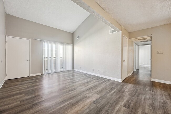 Woodcreek Apartments