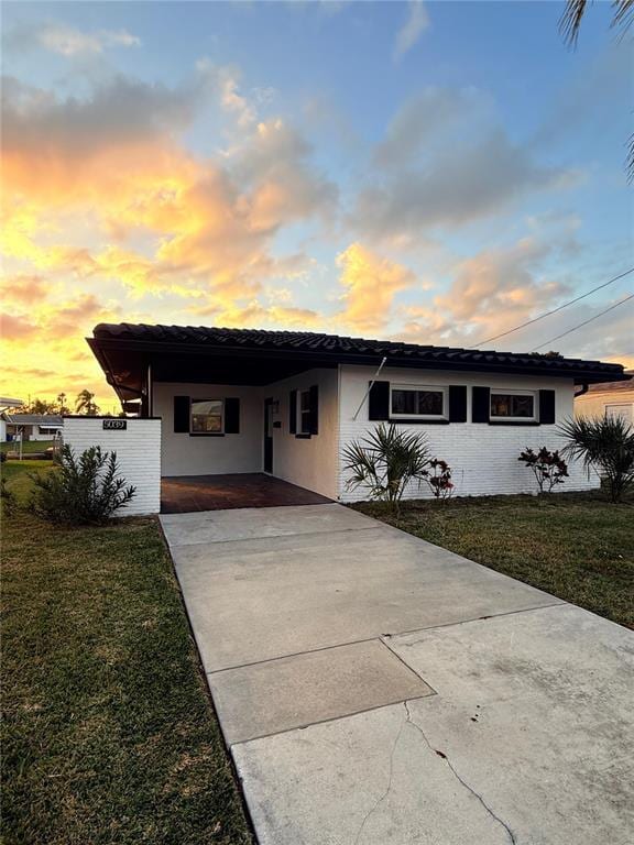 Building Photo - 5039 Pelican Dr