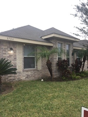 Building Photo - 3607 Sheraton Ave Unit B