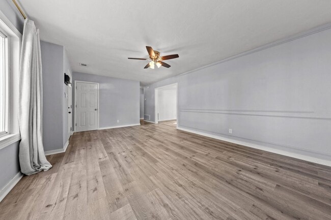 Photo - 413 Catalina Ave