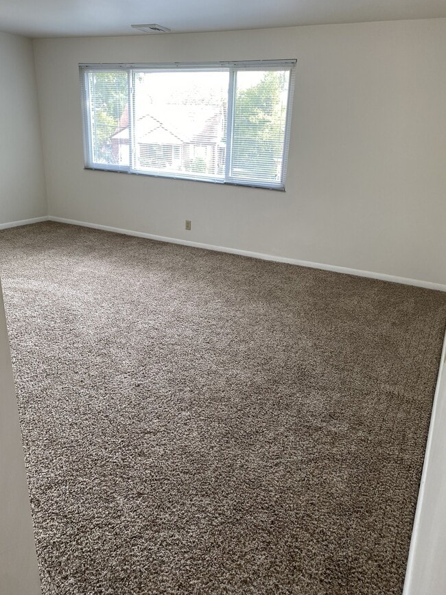 Photo - 4947 Charlemar Dr Unit 2