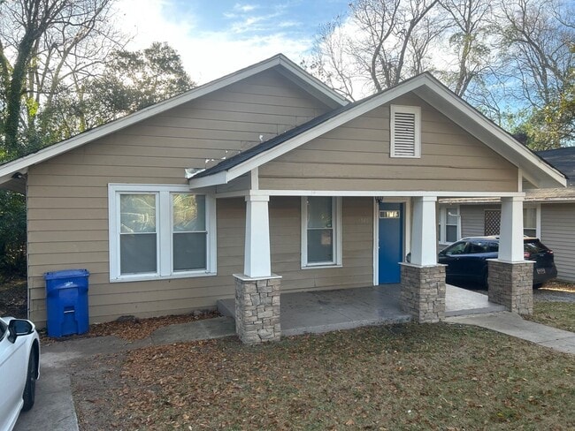 Building Photo - 1506 Charlton St