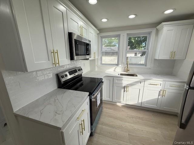 Building Photo - 336 Oceanside Pkwy Unit 1