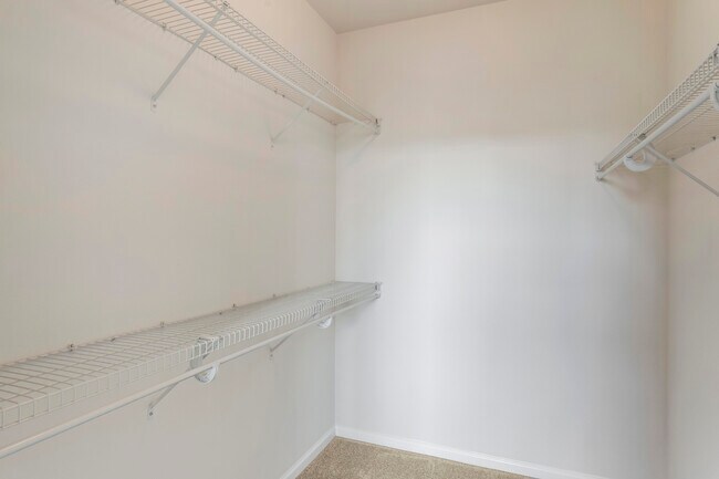 Walk-in closet