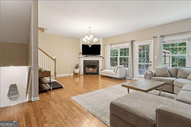 Photo - 1601 Signal Flag Way