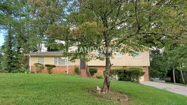 Building Photo - 6695 Keswick Dr Rental