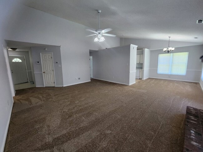 Photo - 210 Rivershore Dr