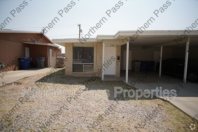 Building Photo - 114 Bauxite Ave Unit B Rental