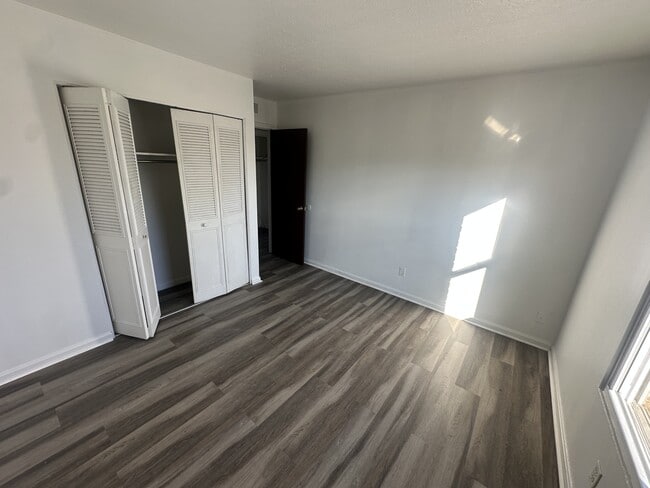Photo - 7528 Garrison Rd