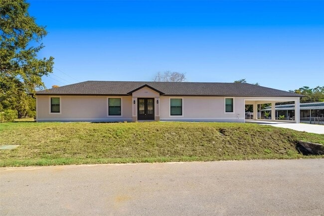 Photo - 118 Ruby Ave N