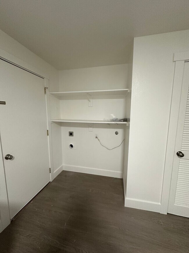 Newly Remodeled Townhome Townhome Rental in Orem UT