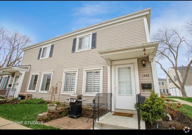Building Photo - 1465 Cove Dr Rental