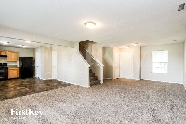 Photo - 10823 Gathering Dr