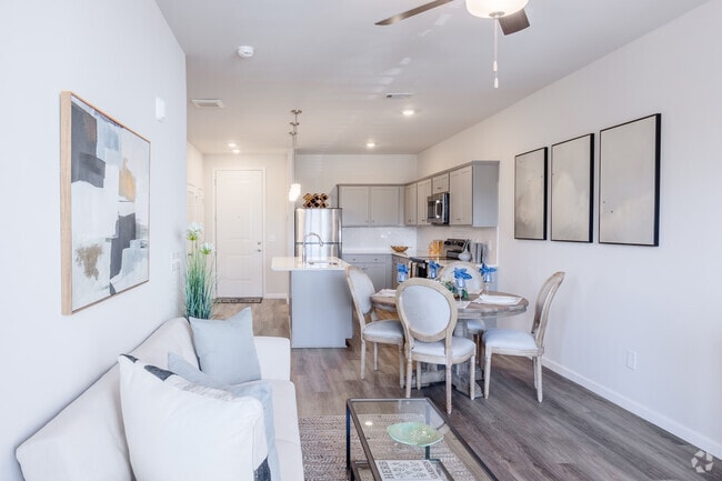 1BR, 1BA - 759SF - Living Room/Kitchen
