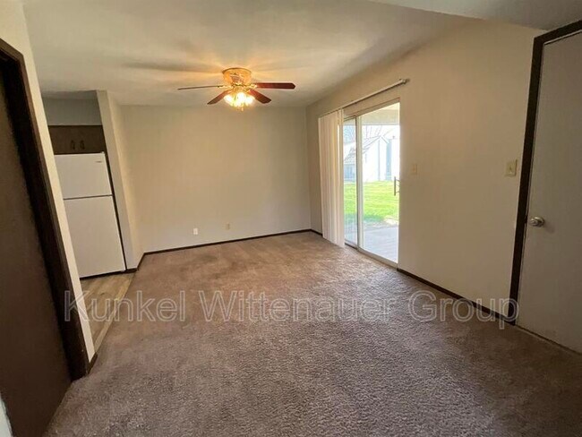 Photo - 704 Ganim Dr