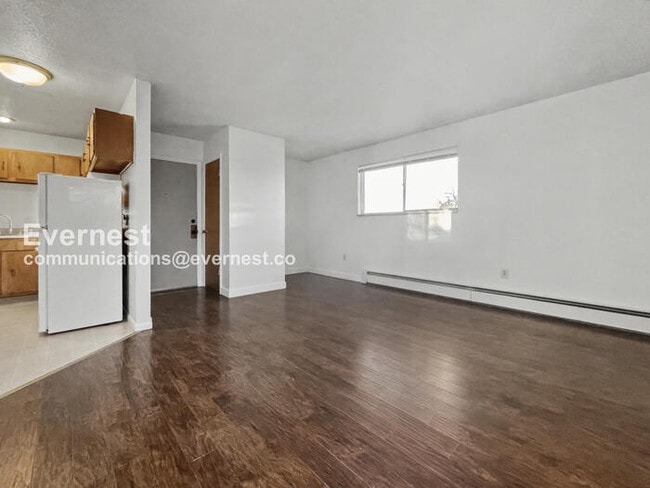 Photo - 1305 Burton Ct Unit Apartment 4