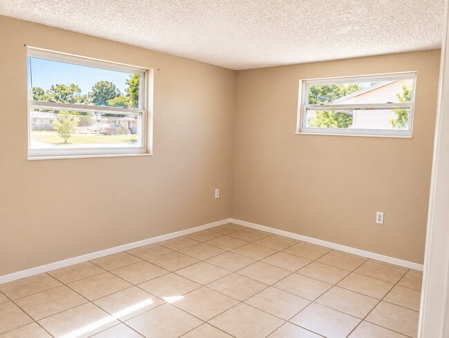 11714 Paige Dr
