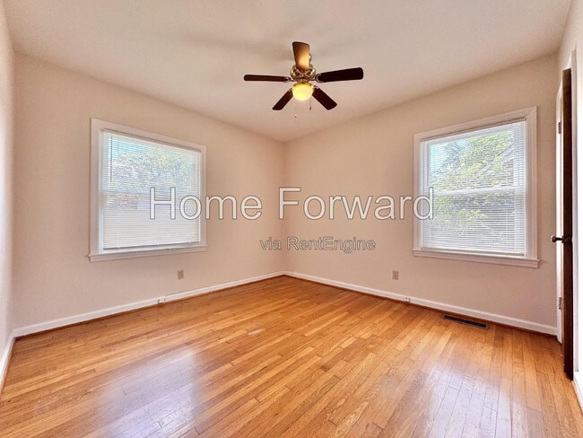 Photo - 510 Hill N Dale Rd