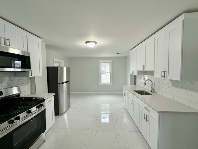 Photo - 21 Talmage Ave Unidad 2