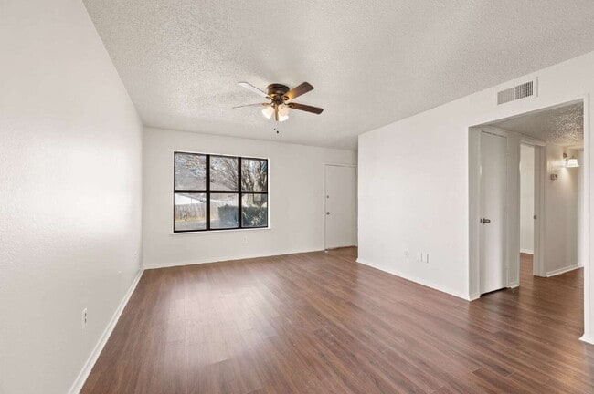 Photo - "Charming 3-Bed Home with Spacious Layout in Ft Worth – Aledo School District"