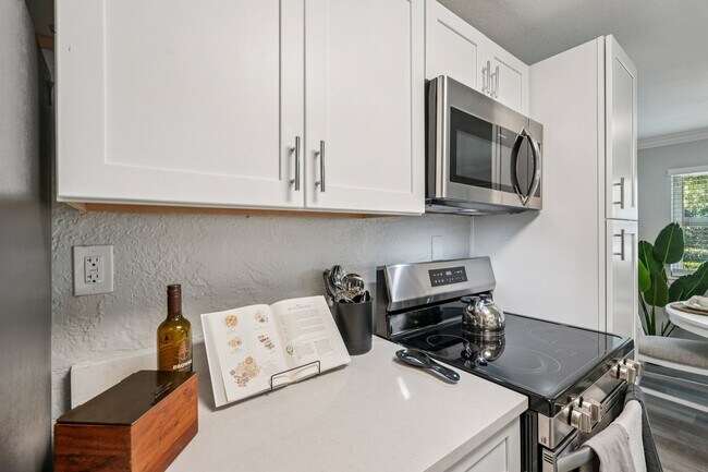 Photo - Riverwalk Apartments