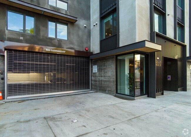 Gragage - TALA Residences at Gillis House.