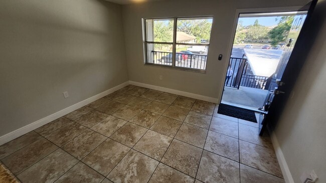 Photo - 2501 Harn Blvd Unidad H39