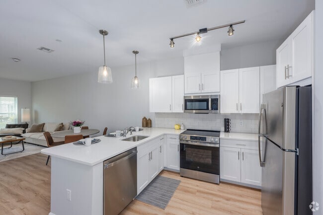 1 dormitorio, 1 baño - 823 pies cuadrados - Cocina - Fieldstone at Commack East