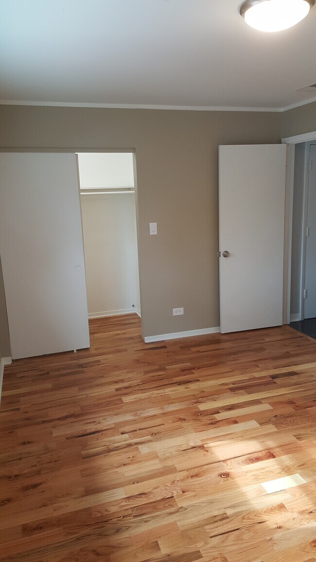 Photo - 2415 N Central Ave Unit 2dn Floor