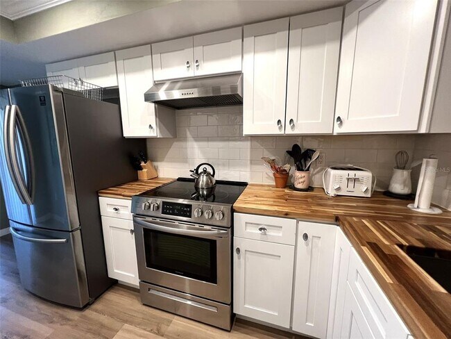 Photo - 5205 Wedgewood Ln Unit 15