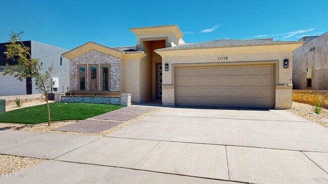 Photo - 11118 Blue Eyed Grass St House