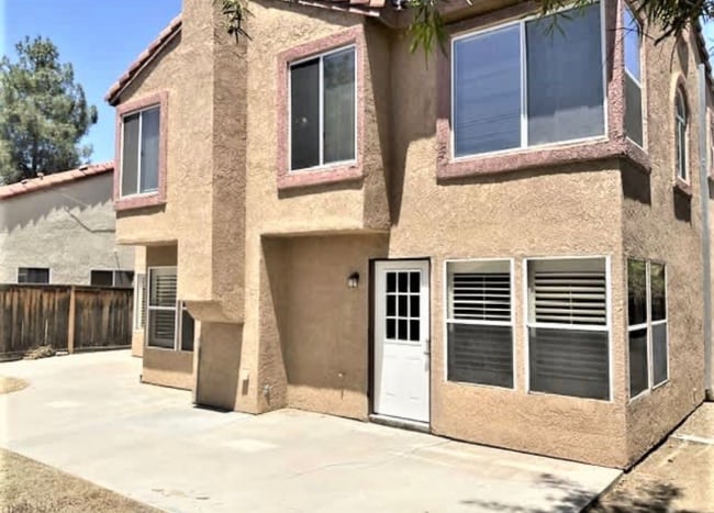 Building Photo - 1476 Mural Dr Rental