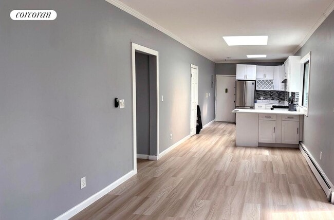 Building Photo - 1213-1215 E 95th St Rental