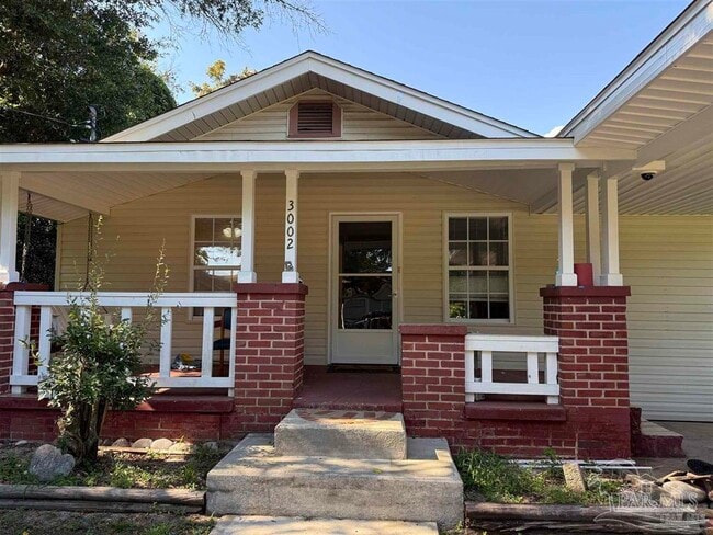 Building Photo - 3002 W Brainerd St