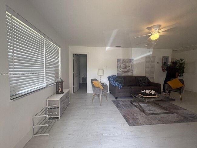 201 Columbus Pkwy Unit B