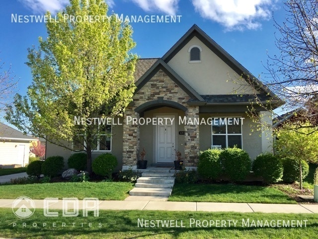 Building Photo - 4703 Firmont Dr Rental